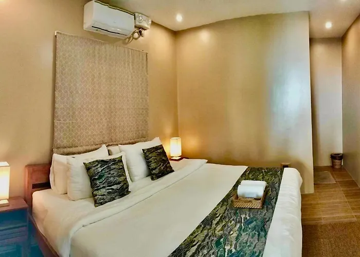 Resort Southseas And Dive Center Santander