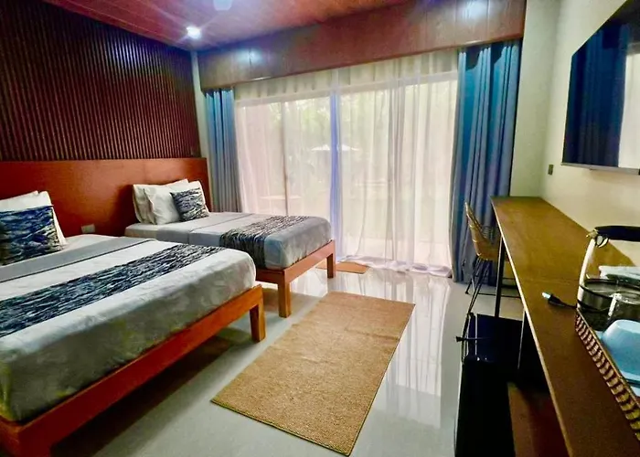 Southseas And Dive Center Resort 3*