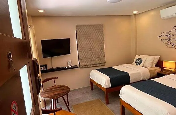 Southseas And Dive Center Resort